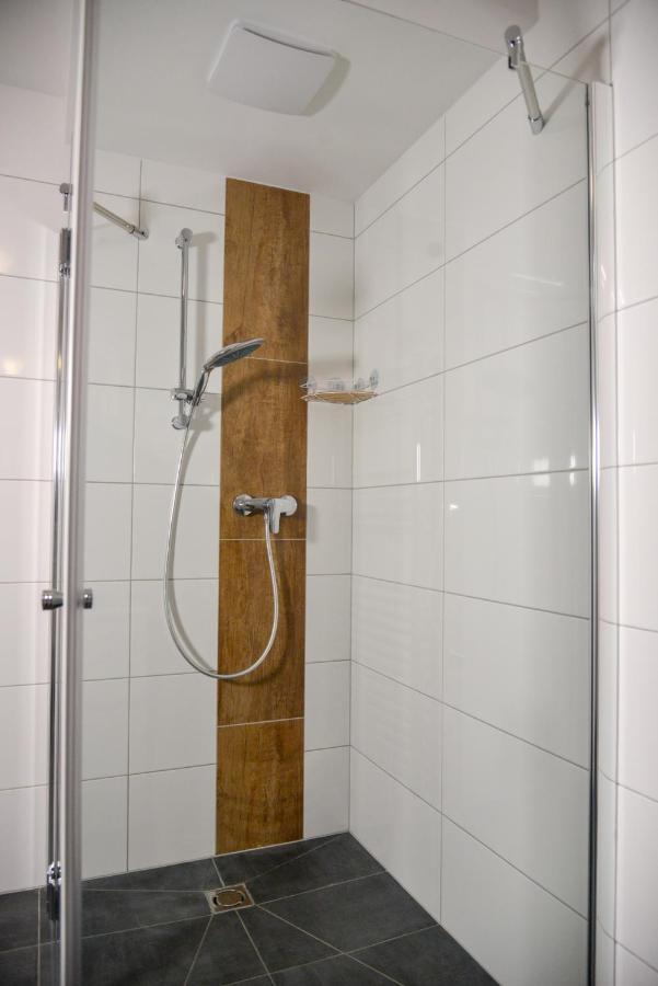 Alpine Appartement Top 8 By Aa Holiday Homes Tauplitz Bagian luar foto
